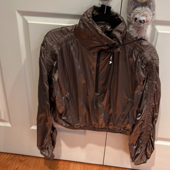 Athleta Allyson Felix legend luxe crop half zip jacket - Picture 2 of 3